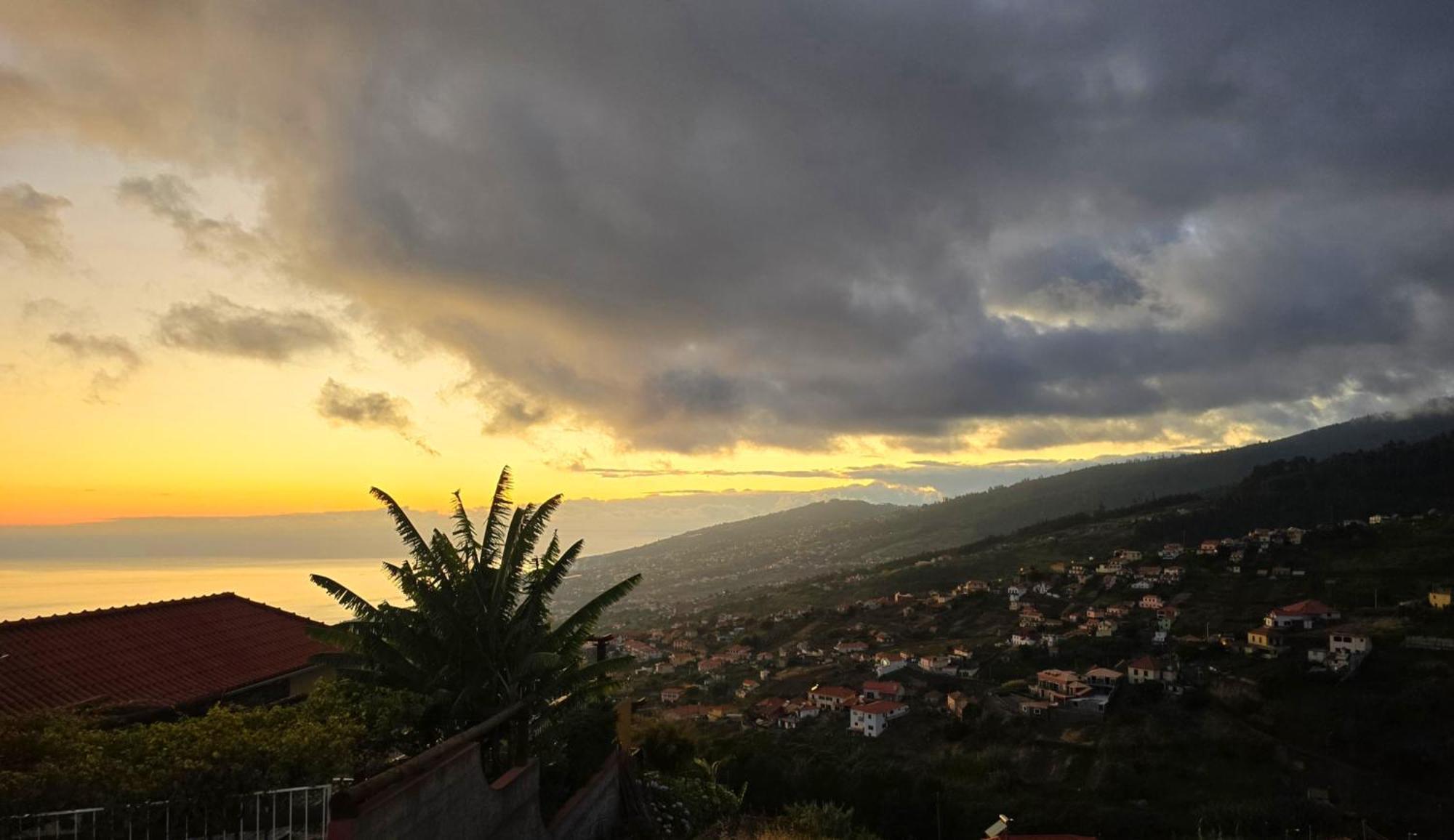 Brand New Private Modern Apartment With Patio And Sea View Calheta  Ngoại thất bức ảnh